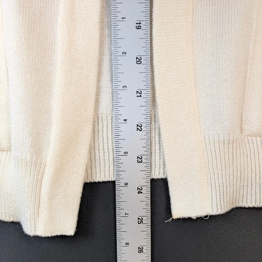 VTG Philippe Marques Cardigan 6P Purity White Modest Drop Pockets Grannycore USA